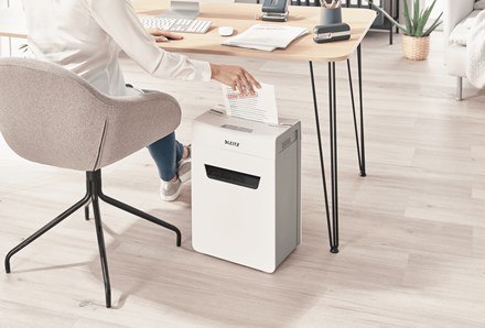 Leitz Niszczarka IQ Protect Premium 10X, P4, 10 kartek 18 l kosz Leitz Niszczarka IQ Protect Premium 10X, P4, 10 kartek 18 l kosz