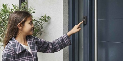 YALE SMART KEYPAD YALE SMART KEYPAD