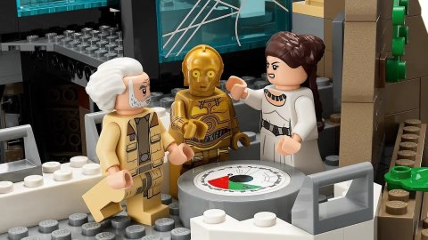 LEGO Star Wars TM 75365 Baza Rebeliantów na Yavin 4 LEGO Star Wars TM 75365 Baza Rebeliantów na Yavin 4