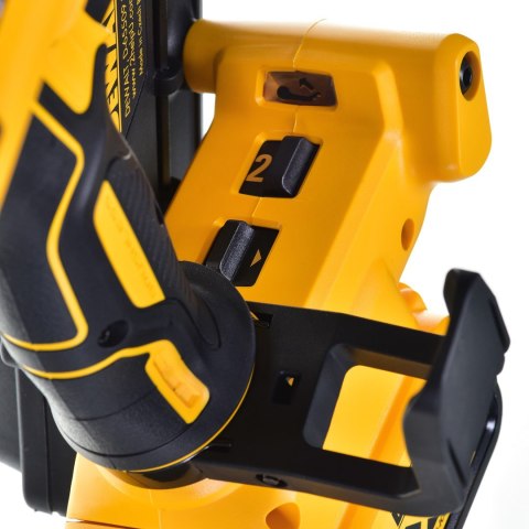 Gwoździarka 18V 2x5,0Ah DCN695P2 -QW DEWALT Gwoździarka 18V 2x5,0Ah DCN695P2 -QW DEWALT