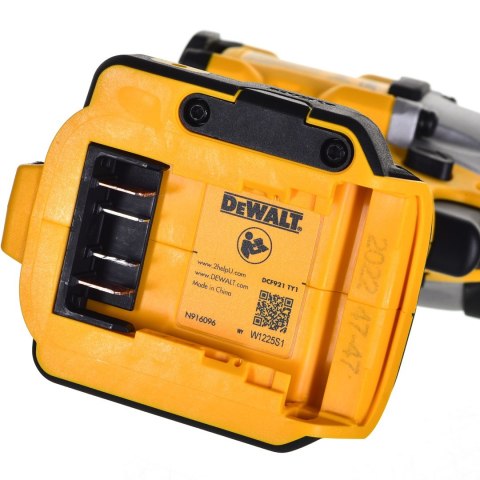 Klucz udarowy 1/2" 18V 406Nm 2x5,0 DCF921P2T DEWALT Klucz udarowy 1/2" 18V 406Nm 2x5,0 DCF921P2T DEWALT