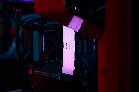 KINGSTON DDR4 16GB 3600MT/s CL16 DIMM FURY Renegade RGB KINGSTON DDR4 16GB 3600MT/s CL16 DIMM FURY Renegade RGB