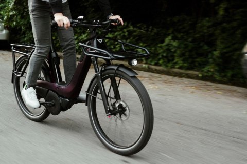 Rower elektryczny VAAST E/1 EU 27.5 ENVIOLO M Vibrant Berry Red / Black Cherry Rower elektryczny VAAST E/1 EU 27.5 ENVIOLO M Vibrant Berry Red / Black Cherry