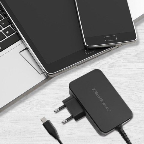 QOLTEC ŁADOWARKA GAN POWER PRO | 1XUSB-C | 100W | 5-20V | 3-5A | CZARNA QOLTEC ŁADOWARKA GAN POWER PRO | 1XUSB-C | 100W | 5-20V | 3-5A | CZARNA