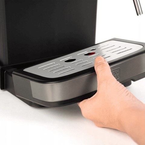 Ekspres ciśnieniowy kolbowy Black+Decker BXCO850E (850W) Ekspres ciśnieniowy kolbowy Black+Decker BXCO850E (850W)