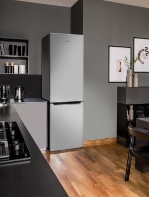 Lodówka Amica FK2995.2FTX (545mm x 1800mm x 590 mm; 180l; Klasa A+; kolor inox) Lodówka Amica FK2995.2FTX (545mm x 1800mm x 590 mm; 180l; Klasa A+; kolor inox)