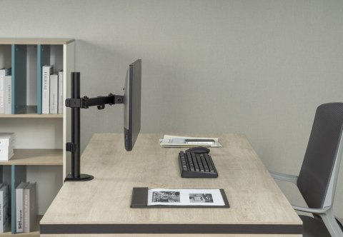 GEMBIRD BIURKOWE REGULOWANE RAMIĘ/UCHWYT NA MONITOR 17-32, VESA 100X100MM, DO 9 KG GEMBIRD BIURKOWE REGULOWANE RAMIĘ/UCHWYT NA MONITOR 17-32, VESA 100X100MM, DO 9 KG