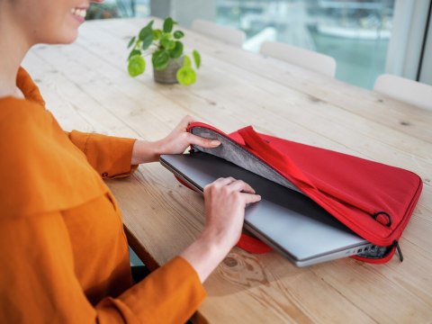 Torba do laptopa TRUST Bologna 16" ECO RED Torba do laptopa TRUST Bologna 16" ECO RED
