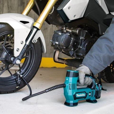 MAKITA KOMPRESOR POWIETRZA MINI 12V CXT MP100DZ MAKITA KOMPRESOR POWIETRZA MINI 12V CXT MP100DZ