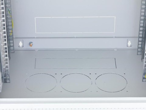 TRITON SZAFA 19" 6U 400 demont. boki RUA-06-AS4-CAX-A1 TRITON SZAFA 19" 6U 400 demont. boki RUA-06-AS4-CAX-A1