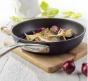 Głęboka patelnia tytanowa Demeyere Alu Pro 5 - 24 cm