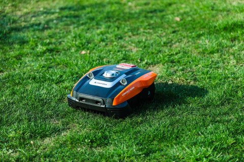 Robot koszący COMPACT400m+wifi YF-RC400RIS YARD FORCE Robot koszący COMPACT400m+wifi YF-RC400RIS YARD FORCE