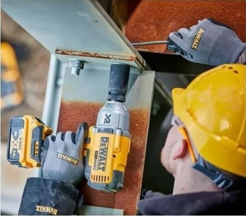 Klucz udarowy 18V 950Nm 3/4" DCF897N DEWALT Klucz udarowy 18V 950Nm 3/4" DCF897N DEWALT