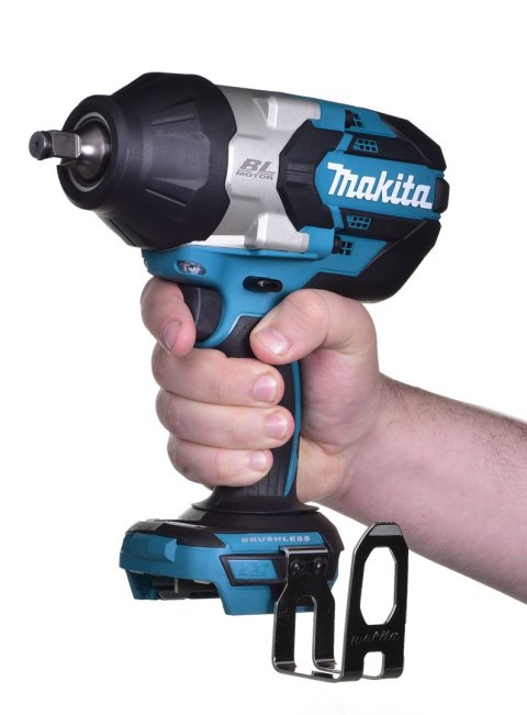 KLUCZ UDAROWY 18V BEZ AKU I ŁAD DTW1002Z MAKITA KLUCZ UDAROWY 18V BEZ AKU I ŁAD DTW1002Z MAKITA