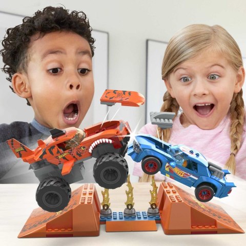 PROMO MEGA BLOKS Hot Wheels MT Tiger Shark Kaskaderski skok Zestaw klocków 245el HKF88 MATTEL PROMO MEGA BLOKS Hot Wheels MT Tiger Shark Kaskaderski skok Zestaw klocków 245el HKF88 MATTEL