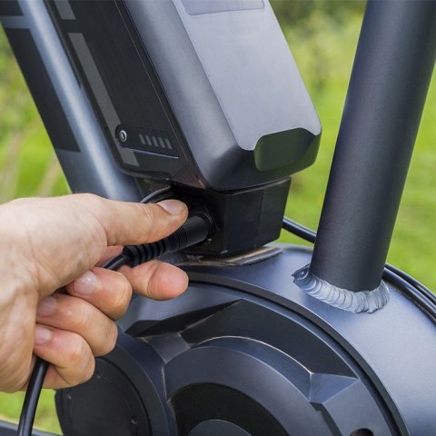 Qoltec Ładowarka do baterii roweru elektrycznego 36V | 42V | 2A | 5.5*2.5 Qoltec Ładowarka do baterii roweru elektrycznego 36V | 42V | 2A | 5.5*2.5