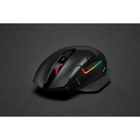 Bezprzewodowa mysz gamingowa Corsair Dark Core RGB PRO SE, Qi - Czarna Bezprzewodowa mysz gamingowa Corsair Dark Core RGB PRO SE, Qi - Czarna