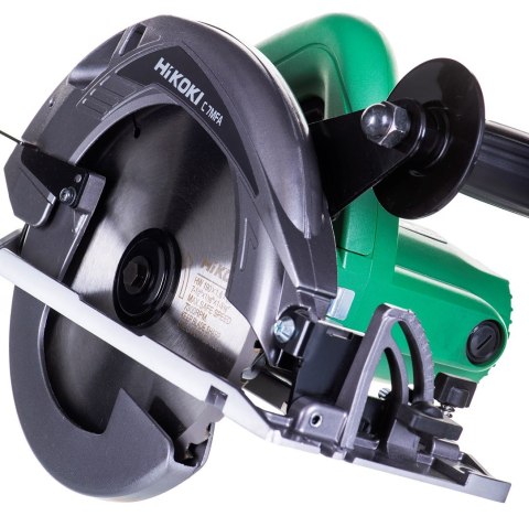 Pilarka ręczna 190mm, gł. cięcia 68mm, 5 500/min, 1010w Pilarka ręczna 190mm, gł. cięcia 68mm, 5 500/min, 1010w