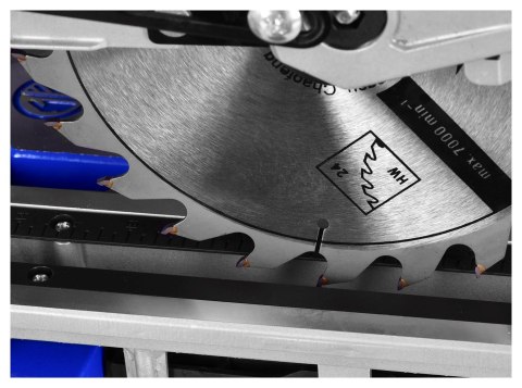 SCHEPPACH PIŁA UKOŚNICA HM216 2000W 216mm/ 340 x 65mm SCHEPPACH PIŁA UKOŚNICA HM216 2000W 216mm/ 340 x 65mm