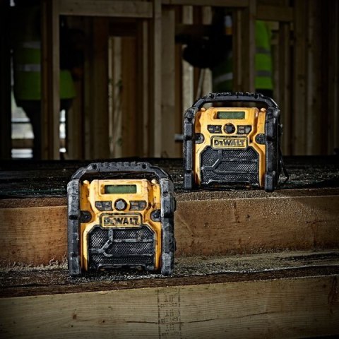 Radio budowlane xr 10.8-18v li-lon/sieć dab/fm Radio budowlane xr 10.8-18v li-lon/sieć dab/fm