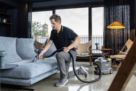 KARCHER ODKURZACZ PIORĄCY PUZZI 8/1 C KARCHER ODKURZACZ PIORĄCY PUZZI 8/1 C