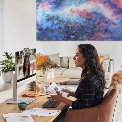 HP AIO EliteOne 840 G9 i9-12900 23,8" 32GB SSD1TB W11Pro 3Y (WYPRZEDAŻ) HP AIO EliteOne 840 G9 i9-12900 23,8" 32GB SSD1TB W11Pro 3Y (WYPRZEDAŻ)