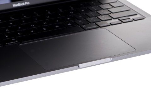 APPLE MacBook Pro A2251 i7-1068NG7 32GB 512GB SSD 13,3" Retina 2560x1600 MacOS Catalina APPLE MacBook Pro A2251 i7-1068NG7 32GB 512GB SSD 13,3" Retina 2560x1600 MacOS Catalina