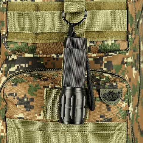 Plecak NILS CAMP DEFENDER CBT7204 zielony moro Plecak NILS CAMP DEFENDER CBT7204 zielony moro