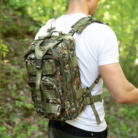 Plecak NILS CAMP DEFENDER CBT7204 zielony moro Plecak NILS CAMP DEFENDER CBT7204 zielony moro
