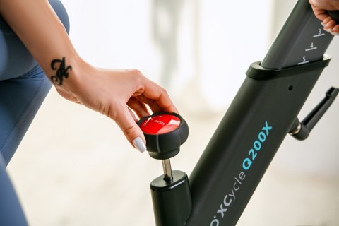 Rower spinningowy, stacjonarny, magnetyczny OVICX Q200X z ekranem dotykowym 15,6" TFT, WIFI bluetooth&app (WYPRZEDAŻ) Rower spinningowy, stacjonarny, magnetyczny OVICX Q200X z ekranem dotykowym 15,6" TFT, WIFI bluetooth&app (WYPRZEDAŻ)