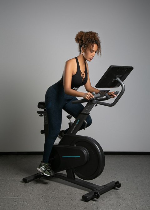 Rower spinningowy, stacjonarny, magnetyczny OVICX Q200X z ekranem dotykowym 15,6" TFT, WIFI bluetooth&app (WYPRZEDAŻ) Rower spinningowy, stacjonarny, magnetyczny OVICX Q200X z ekranem dotykowym 15,6" TFT, WIFI bluetooth&app (WYPRZEDAŻ)