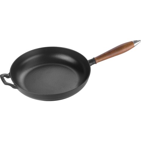 Patelnia żeliwna z drewnianym uchwytem Staub - 28 cm Patelnia żeliwna z drewnianym uchwytem Staub - 28 cm