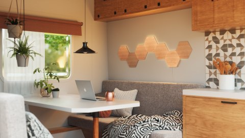 Elementy Nanoleaf - Sześciokąty imitujące drewno Elementy Nanoleaf - Sześciokąty imitujące drewno