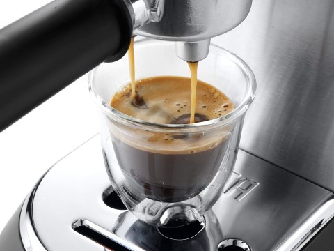 De'Longhi DEDICA EC 685.M - kaffemaski De'Longhi DEDICA EC 685.M - kaffemaski