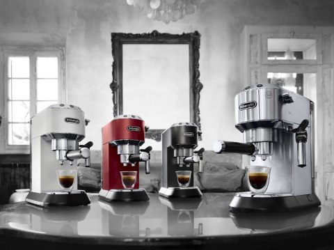 De'Longhi DEDICA EC 685.M - kaffemaski De'Longhi DEDICA EC 685.M - kaffemaski