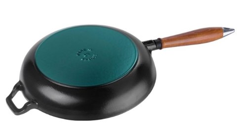 Patelnia żeliwna z drewnianym uchwytem Staub - 24 cm Patelnia żeliwna z drewnianym uchwytem Staub - 24 cm
