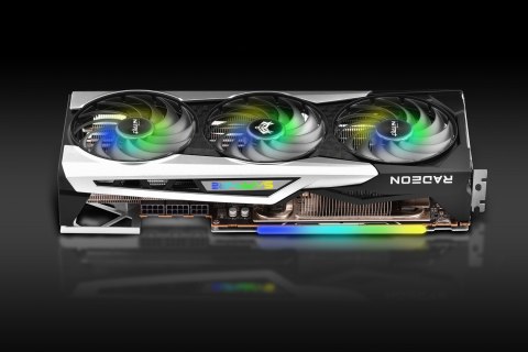 Karta graf. SAPPHIRE NITRO+ AMD RADEON RX 6950 XT (WYPRZEDAŻ) Karta graf. SAPPHIRE NITRO+ AMD RADEON RX 6950 XT (WYPRZEDAŻ)