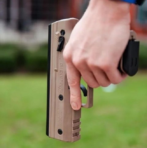 Pistolet na kule gumowe i pieprzowe BYRNA HD TAN kal.68 CO2 8g zestaw (WYPRZEDAŻ) Pistolet na kule gumowe i pieprzowe BYRNA HD TAN kal.68 CO2 8g zestaw (WYPRZEDAŻ)