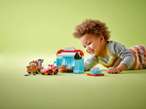 LEGO DUPLO 10996 Disney TM Zygzak McQueen i Złomek myjnia LEGO DUPLO 10996 Disney TM Zygzak McQueen i Złomek myjnia