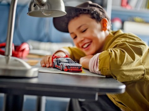 LEGO Speed Champions 76921 Wyścigowe Audi S1 E-tron Quattro LEGO Speed Champions 76921 Wyścigowe Audi S1 E-tron Quattro