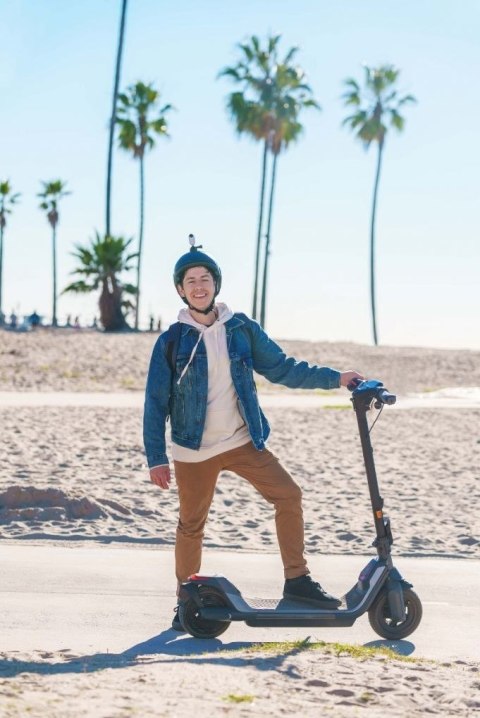 Segway P65E Hulajnoga elektryczna - czarna Segway P65E Hulajnoga elektryczna - czarna