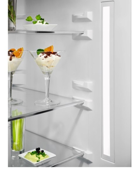 Chłodziarko-zamrażarka ELECTROLUX LNT7ME36G2 Chłodziarko-zamrażarka ELECTROLUX LNT7ME36G2