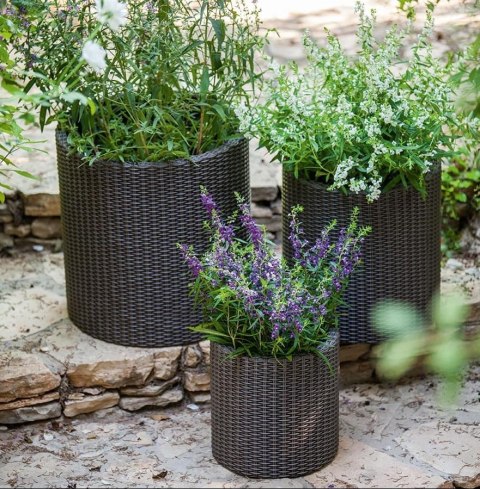 Doniczka KETER Cylinder Planters 220455 (430mm x 430mm x 430 mm; kolor brązowy) Doniczka KETER Cylinder Planters 220455 (430mm x 430mm x 430 mm; kolor brązowy)