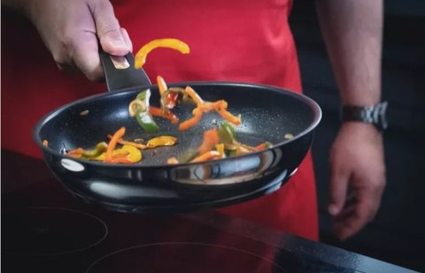 Patelnia wok TEFAL Emotion 26 cm E30077 Patelnia wok TEFAL Emotion 26 cm E30077