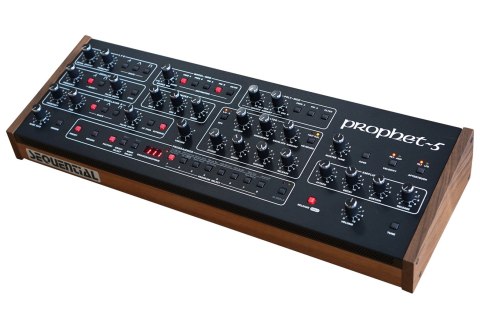 Sequential Prophet-5 Desktop - Syntezator analogowy polifoniczny Sequential Prophet-5 Desktop - Syntezator analogowy polifoniczny