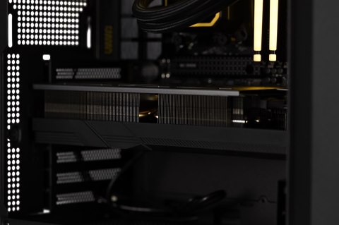 Actina EXPOSE 7800X3D/32GB/2TB/RTX4090/1000W Actina EXPOSE 7800X3D/32GB/2TB/RTX4090/1000W