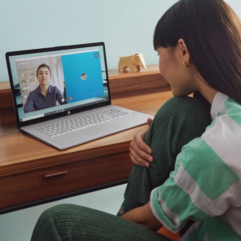 HP 17-cn3134nw i7-1355U 17,3"FHD AG IPS 250 nits 16GB DDR4 SSD512 IrisXe Cam Win11 2Y Natural Silver HP 17-cn3134nw i7-1355U 17,3"FHD AG IPS 250 nits 16GB DDR4 SSD512 IrisXe Cam Win11 2Y Natural Silver