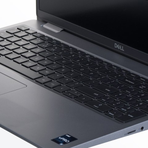 DELL LATITUDE 5530 i5-1245U 16GB 256GB SSD 15" FHD(dotyk) (klawiatura qwerty) Win11pro + zasilacz UŻYWANY DELL LATITUDE 5530 i5-1245U 16GB 256GB SSD 15" FHD(dotyk) (klawiatura qwerty) Win11pro + zasilacz UŻYWANY