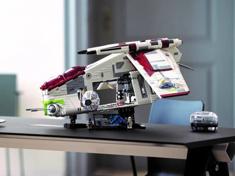 LEGO Star Wars 75309 Kanonierka Republiki LEGO Star Wars 75309 Kanonierka Republiki