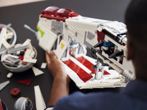 LEGO Star Wars 75309 Kanonierka Republiki LEGO Star Wars 75309 Kanonierka Republiki